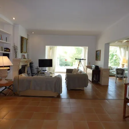 Romana Bonaire Villa Cielo de Bonaire