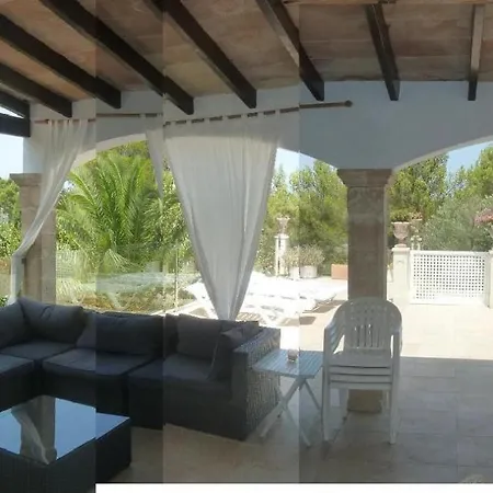 Romana Bonaire