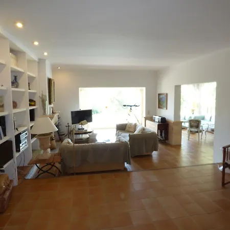 Romana Bonaire Villa Cielo de Bonaire